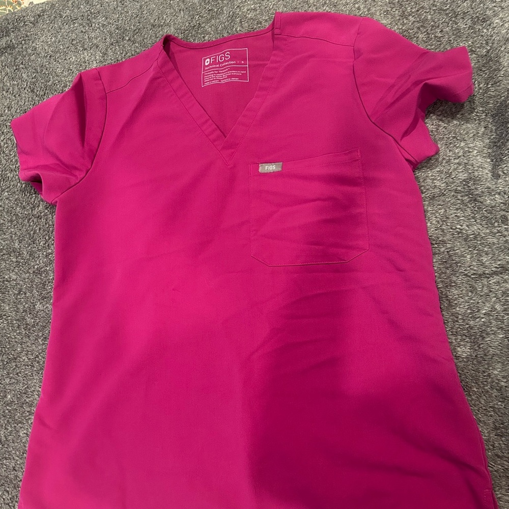 Figs Raspberry Sorbet Scrub Set Size Sm